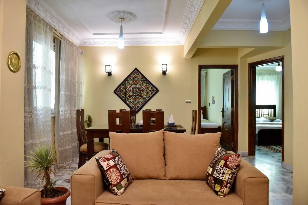 Two-Bedroom Apartment At Mohamed Farid Street القاهرة المظهر الخارجي الصورة