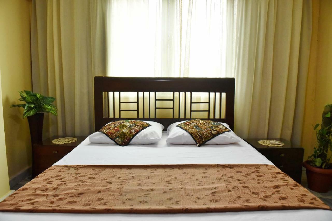 Two-Bedroom Apartment At Mohamed Farid Street القاهرة المظهر الخارجي الصورة