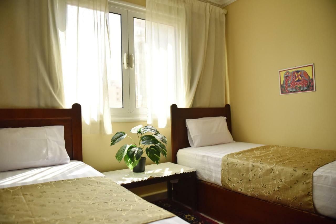 Two-Bedroom Apartment At Mohamed Farid Street القاهرة المظهر الخارجي الصورة