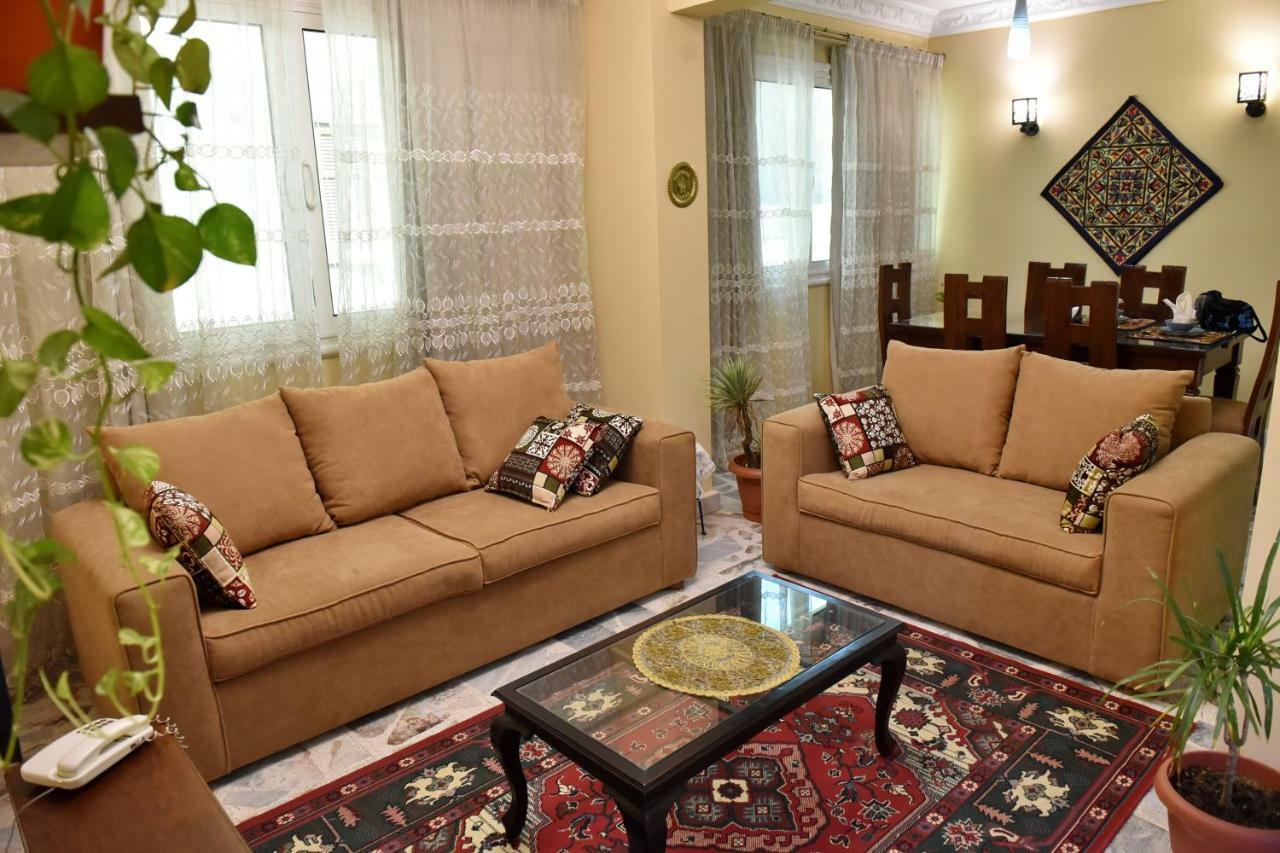 Two-Bedroom Apartment At Mohamed Farid Street القاهرة المظهر الخارجي الصورة