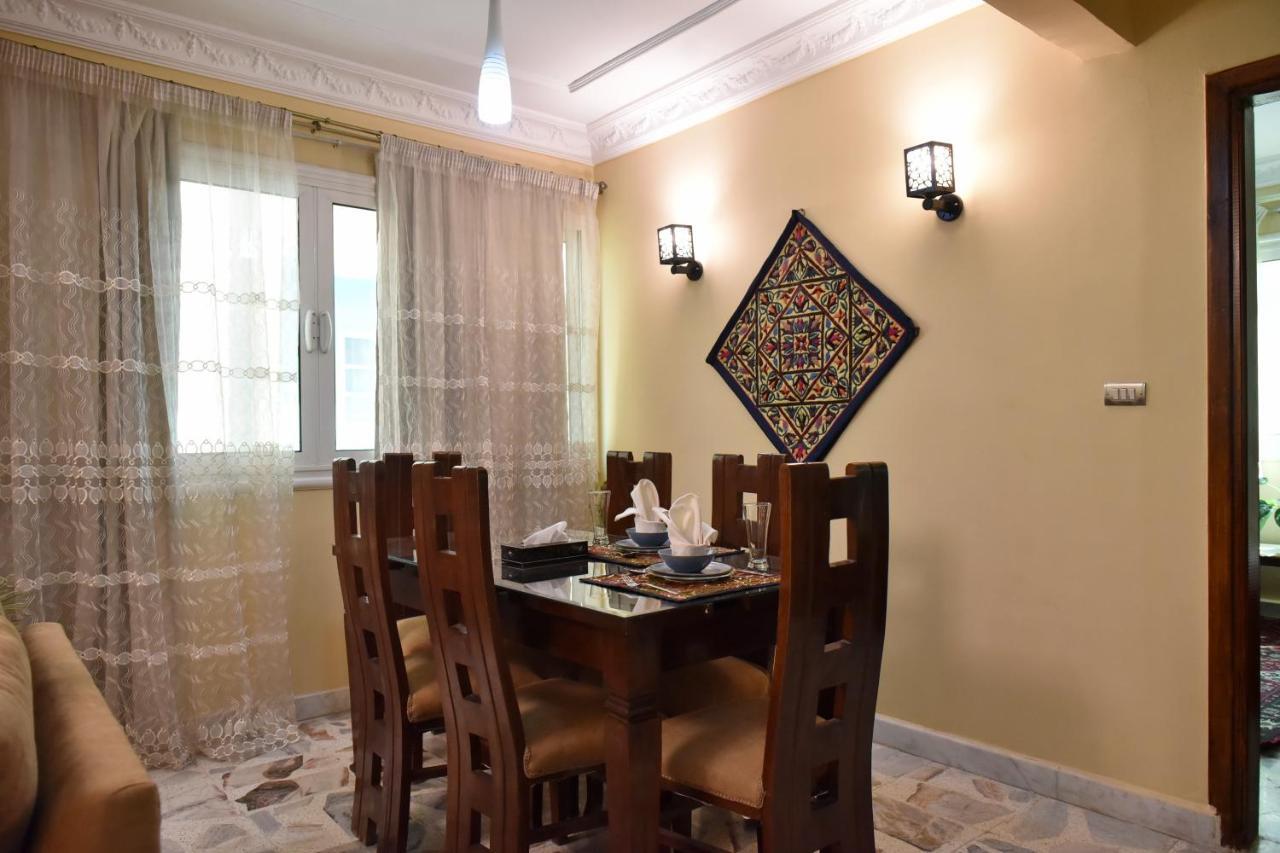 Two-Bedroom Apartment At Mohamed Farid Street القاهرة المظهر الخارجي الصورة